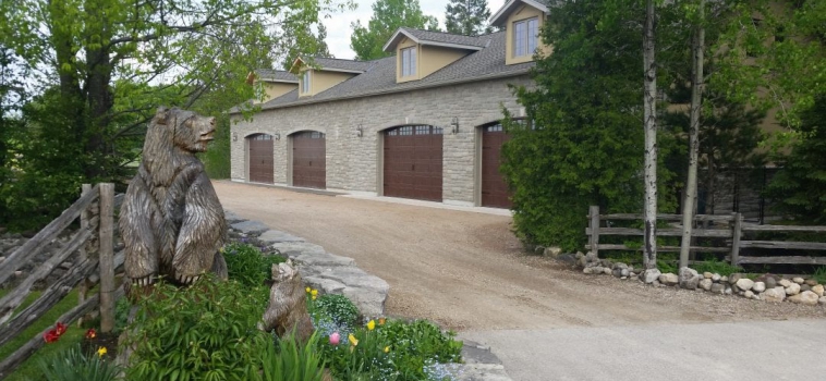 Top Garage Door Trends To Watch For